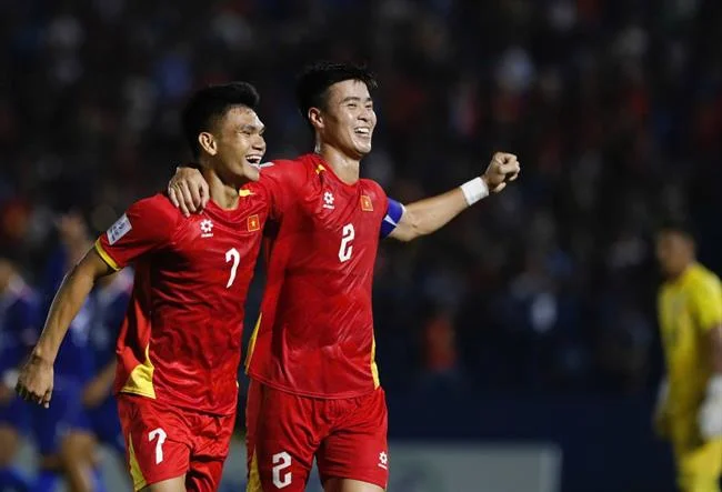 Đa dạng trò chơi cá cược tại FCB8
